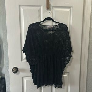 Black lace cinched waist top